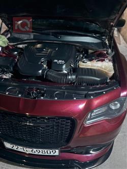 کرایسلەر 300